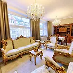 Madonna Apartment Karlsbad
