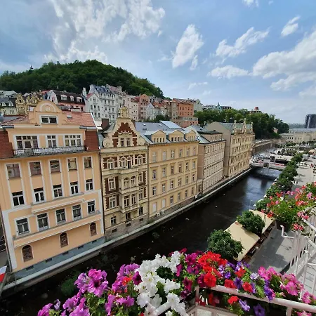 Madonna Apartment Karlovy Vary
