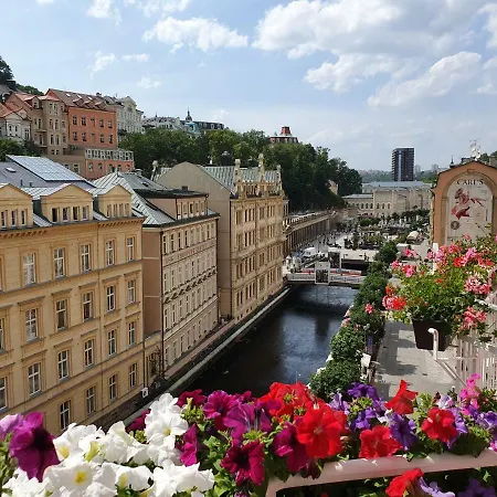 Madonna * Karlovy Vary