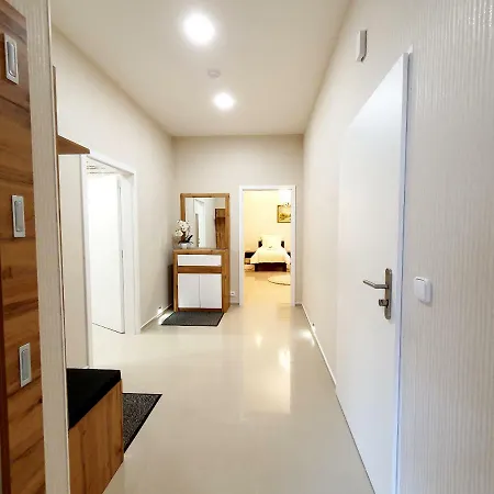 Apartment Madonna *